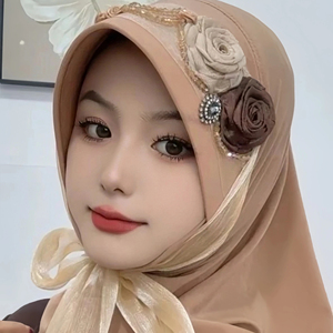 Hijab Istantaneo con Motivo Floreale Camelia per Donne Musulmane, Stile Arabia Saudita e Dubai, Sciarpa Islamica Turca per Uso Quotidiano - Product Image 1
