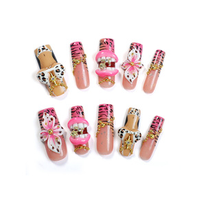 <span class=keywords><strong>Ongles</strong></span> artificiels en acrylique de luxe pré-dessinés, longs, carrés, à couverture complète, motif léopard rose, lèvres 3D sexy, à presser - Product Image 3