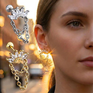 Boucle d'oreille classique 20G avec chaîne pendante et zircone transparente, clou à dos plat pour hélix, cartilage, labret, conque, bijoux de corps - Product Image 1