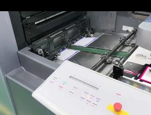 二手德国SM 52 Speed Master自动平板多色热风干燥51 ppm纸标签票据打印机 - Product Image 4