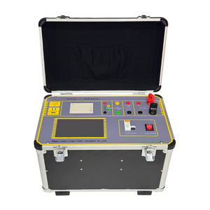 Analyseur de caractéristiques CT avec courbes de rapport de transformation, de polarité et de courbes de tension-amperage - Product Image 1