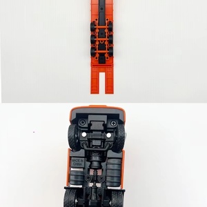 รถบรรทุกจำลองแบบหล่อขึ้นรูป 12 ล้อ รุ่น SJY-1730 ขนาด 1/50 ของเล่นรถพ่วงกึ่งโลหะสำหรับเด็กผู้ชาย - Product Image 4
