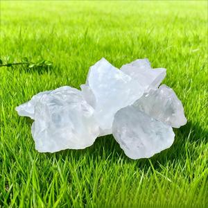 Kristal Kuarsa Mentah Grosir Ukuran Besar 2-3 cm Batu Kristal Kasar Mini Kristal Bentuk Peti Mati untuk Koleksi Seni - Product Image 3