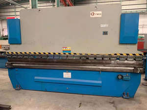 Máquina Plegadora <span class=keywords><strong>de</strong></span> <span class=keywords><strong>Chapa</strong></span> Metálica y Acero Inoxidable WC67Y/125 x 4000mm, Prensa Plegadora <span class=keywords><strong>Usada</strong></span> <span class=keywords><strong>en</strong></span> <span class=keywords><strong>Venta</strong></span> - Product Image 2