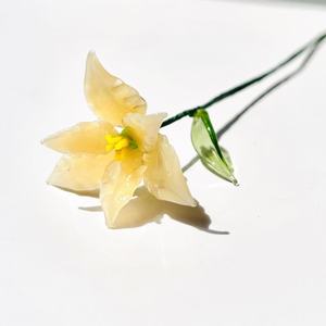 Flor de cristal esmaltado hecha a mano y colorida, con motivos de Clavel, Nenúfar y Iris de las Doce Estaciones, <span class=keywords><strong>en</strong></span> jarrón de alambre de hierro, estilo vintage francés, para decoración del hogar y artesanía. - Product Image 4