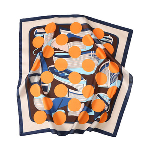 Foulard Turbante Quadrato in Raso di Seta <span class=keywords><strong>Marrone</strong></span> Cioccolato di Lusso da 50 cm per Donna, Fascia per Capelli Morbida Personalizzabile con Logo, <span class=keywords><strong>Bandana</strong></span> - Product Image 5