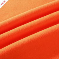 100D 210T Poliéster Spandex Tela elástica 3 capas Impermeable Softshell Polar Patrón de tejido Ropa funcional para exteriores