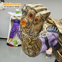Vente d'usine : Sculpture grandeur nature en résine de personnage de dessin animé, statue de Thanos en fibre de verre pour la décoration de parcs à thème