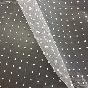 Tessuto in <span class=keywords><strong>Tulle</strong></span> con Pois Floccati in <span class=keywords><strong>Nylon</strong></span> di Lusso per Gonne LT21926 - Product Image 2