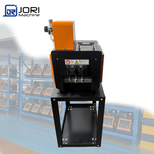 Machine à colle thermofusible pneumatique 6L <span class=keywords><strong>Dynatec</strong></span> Nordson pour le papier, le carton, les meubles et le bois - Product Image 4