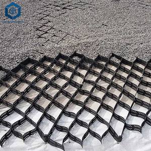 แผ่นตาข่ายพลาสติกแบบรังผึ้งสำหรับระบายน้ำ ป้องกันความลาดชัน 3 มิติ สำหรับโครงการถนนในจอร์แดน - Product Image 2