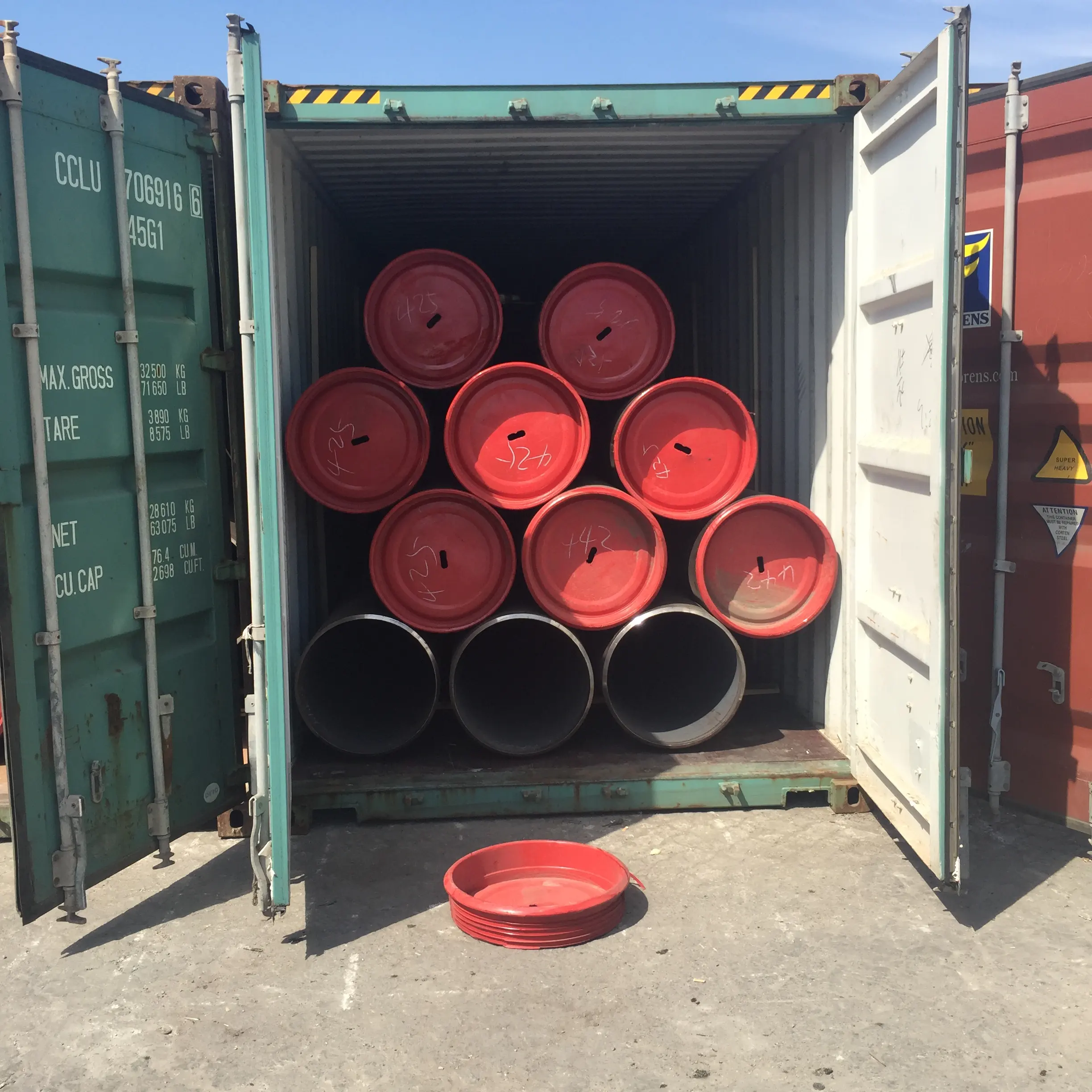 أنابيب معدنية غير ملحومة من الكربون API 5L X42 X52 X60 X65 ASTM A283 T91 P91 P22 A355 P9 P11