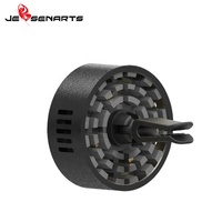 Désodorisant de voiture en métal approuvé PROP65 avec clip de ventilation et parfum solide, disponible en OEM/ODM pour utilisation sur climatiseur