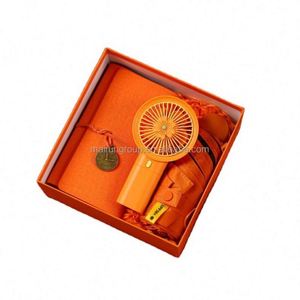 Coffret Cadeau Anniversaire d'Entreprise Personnalisé avec Logo Imprimé : Parapluie en Plastique, Thermos Isotherme, Serviette de Noël, Boîte à Journal Intime - Product Image 5