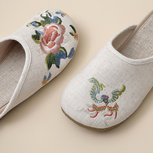 2026 New Chinese Style Embroidered Linen Slippers Women Non Slip Breathable Indoor Home <b>Slides</b> - Product Image 2
