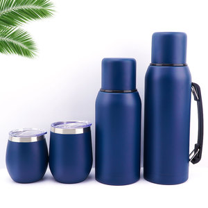 Venta al por mayor 8oz <span class=keywords><strong>Mate</strong></span> Cup 1L Botella de agua Sudamérica Regalo Promoción Aislamiento al vacío Acero inoxidable Yerba <span class=keywords><strong>Mate</strong></span> Cup Juego de té - Product Image 6