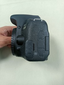 สำหรับกล้อง DSLR <span class=keywords><strong>EOS</strong></span> <span class=keywords><strong>800D</strong></span> 24.2MP APS-C ตัวเครื่องด้วยเซ็นเซอร์ CMOS และความสามารถวิดีโอแบบ Full HD - Product Image 3