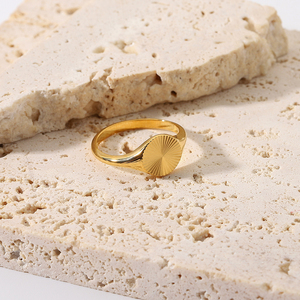 Highly Polished 18K Gold Plated Stainless Steel Finger Rings <strong>Sunshine</strong> Round Shape Jewelry for Women and Girls Fashionable <strong>Gift</strong> - Product Image 3