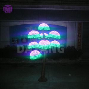 Lumière décorative LED en forme de champignon pour extérieur, idéale pour les parcs, les aménagements paysagers et les jardins à thème fantastique - Product Image 4