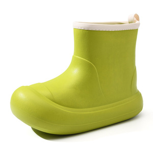 Bottes de pluie pour femmes, mi-mollet, semelle épaisse, antidérapantes, imperméables, EVA, couleur unie, jaune clair, pour l'été - Product Image 5