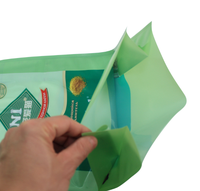 Sacs en plastique d'emballage de litière de chat direct d'usine 6L Offre Spéciale la poche debout avec la conception libre de produits de soin d'animal familier de thermoscellage
