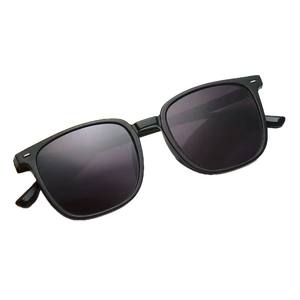 แว่นกันแดด Gm Client รุ่น Unisex กรอบ PC เลนส์ AC ป้องกันรังสียูวี 100% ป้องกันแสงสะท้อน เหมาะสำหรับขับรถ ตกปลา รุ่น 809 - Product Image 1