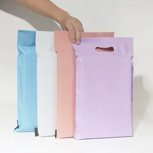 कपड़ों के लिए हैंडल मेलिंग बैग के साथ कूरियर के लिए कस्टम मुद्रित इको पॉली मेलर्स लिफाफा एक्सप्रेस शिपिंग बैग