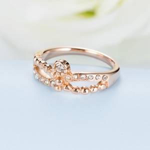 Anillo de Diamantes en Oro Rosa, Corte Brillante Redondo, Joyería de Boda para Mujer, Uso Diario - Product Image 5