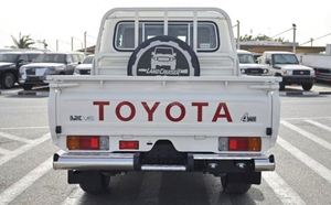 TOYOTA Land Cruiser <span class=keywords><strong>79</strong></span> USADO, CAMIONETA DOBLE CABINA - Product Image 2