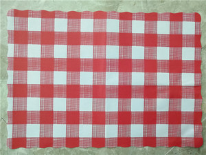 Napperons en <span class=keywords><strong>papier</strong></span> gaufré <span class=keywords><strong>de</strong></span> couleurs mélangées personnalisés <span class=keywords><strong>de</strong></span> qualité alimentaire, vaisselle absorbant l'huile, tapis d'assiette, tapis <span class=keywords><strong>de</strong></span> <span class=keywords><strong>table</strong></span> d'appoint - Product Image 4
