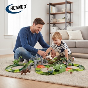 P873 Dinosaur World, Pista de Carreras Flexible, Juego de Pistas de 275 Piezas, <span class=keywords><strong>Locomotora</strong></span> Eléctrica con Vagones con Temática de Dinosaurios <span class=keywords><strong>para</strong></span> Niños - Product Image 1
