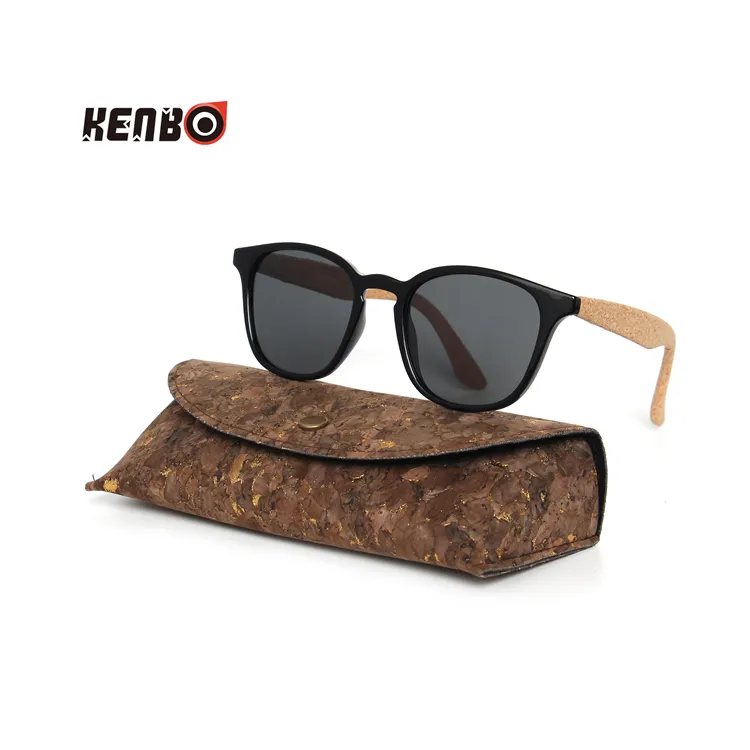 Kenbo Eyewear Hot Bán handmade vuông bằng gỗ phân cực Kính mát với trường hợp thời trang biểu tượng tùy chỉnh hạt gỗ Kính mát tre