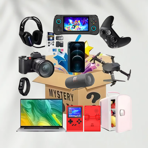 Scatola Misteriosa di Natale con Tappetini per Mouse Elettronici a Sorpresa al 100%, Regalo Fortunato con Schermo HD e CPU Octa-Core - Product Image 1
