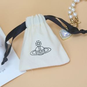 Sac à cordon en coton muslin avec logo personnalisé ECO-fri, pochette cosmétique pour le rangement des cosmétiques - Product Image 3