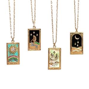 エナメル金メッキ銅合金マイクロインレイ繊細なジルコンストーン月太陽星タロットファッションジュエリー女性用ペンダントネックレス - Product Image 1