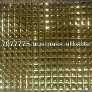 Azulejos de pared de cerámica GOLD LOOK, azulejo de mosaico de 300*300MM, azulejo de ducha de pared de suelo dorado/antideslizante, resistente al desgaste, resistente al agua - Product Image 1