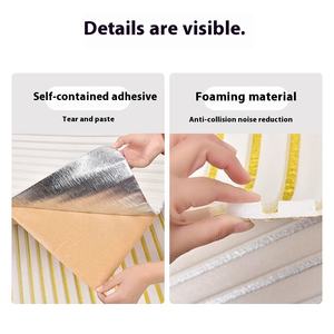 Papier peint de grille auto-adhésif étanche et sans humidité pour le mur de fond de la télévision dans le salon de la chambre à coucher Décoration murale facile - Product Image 3