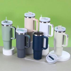 Gobelets isothermes de luxe en acier inoxydable personnalisés pour boissons chaudes et froides, vente en gros, nouveauté 2024 - Product Image 4