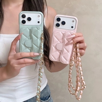 Étui de luxe en cuir à motif diamant avec pochette pour cartes et chaîne bandoulière pour iPhone 17 Pro Max, Air 16, 15, 14