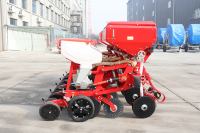 Semoir à maïs pneumatique robuste à 6 ou 8 rangs, monté sur tracteur agricole