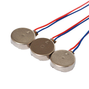 Moteur à vibration linéaire pulsée sans balais 0825, 8 mm, pour objets connectés, force 0,5 g, vitesse 100 Hz - Product Image 1