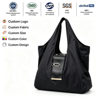 Sac fourre-tout pliable BSCI avec porte-clés, réutilisable, en nylon résistant à l'eau, léger, avec fermeture éclair, petit portefeuille pliable, sac de courses pour femmes
