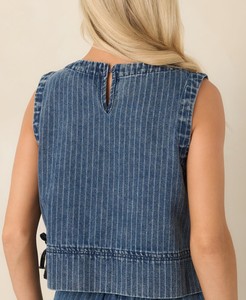The County Line Indigo Stripe Débardeur en denim de coton à rayures - Product Image 2