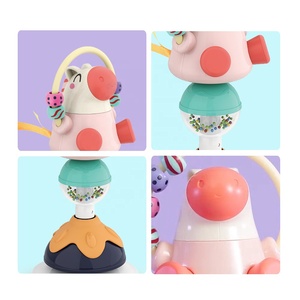 Hochet <span class=keywords><strong>pour</strong></span> bébé en forme de cheval de dessin animé, jouets multifonctionnels <span class=keywords><strong>pour</strong></span> nourrissons avec <span class=keywords><strong>ventouse</strong></span>, attrape et tourne, <span class=keywords><strong>jouet</strong></span> interactif de développement <span class=keywords><strong>pour</strong></span> bébé - Product Image 4