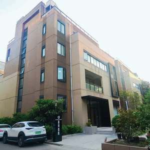 น้ำหอมโรลออน AMAromame Mane Oil กลิ่นดีไซเนอร์ คุณภาพดี - Product Image 4