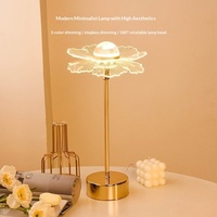 Lampe de table LED USB en acrylique et métal, style papillon, moderne, minimaliste, luxe léger, lumière d'ambiance nocturne pour chambre à coucher, chambre de filles