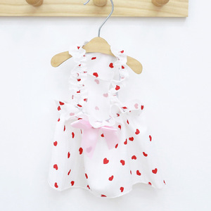 Robe d'été à motif de cœurs pour petits et moyens chiens et chats, robe de princesse mignonne avec nœud rose, cœurs blancs et rouges - Product Image 3