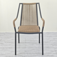 Fauteuil de bistrot moderne en aluminium et rotin tressé, résistant aux UV, imperméable, empilable, pour l'extérieur, café, restaurant, jardin