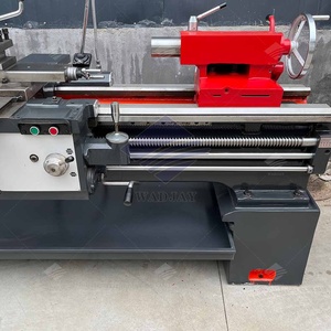 Torno manual CA6240 con diseño de bancada con hueco - Product Image 3