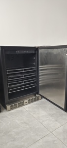 ตู้เย็นสแตนเลสแบบดิจิตอล 130 ลิตร ประตูโฟม ระบบละลายน้ำแข็งอัตโนมัติ ใช้แก๊สสำหรับภายนอกอาคาร แบบฝังใต้เคาน์เตอร์ สำหรับเครื่องดื่ม - Product Image 5